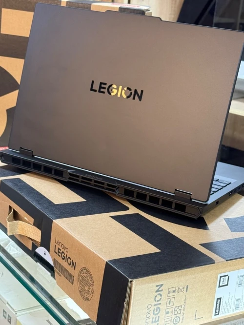 LENOVO LEGION PRO 5 16IAX10 ULTRA 7 255Hx 16GO 1TO SSD NVIDIA GEFORCE RTX5060 8GO GDDR7 OLED NEUF