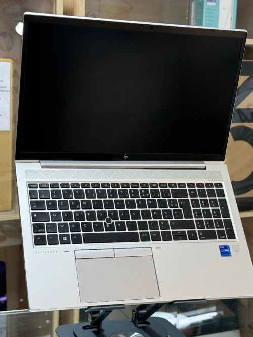 HP ELITEBOOK 850 G8 I7 1165G7 16GO 512GO SSD NVME