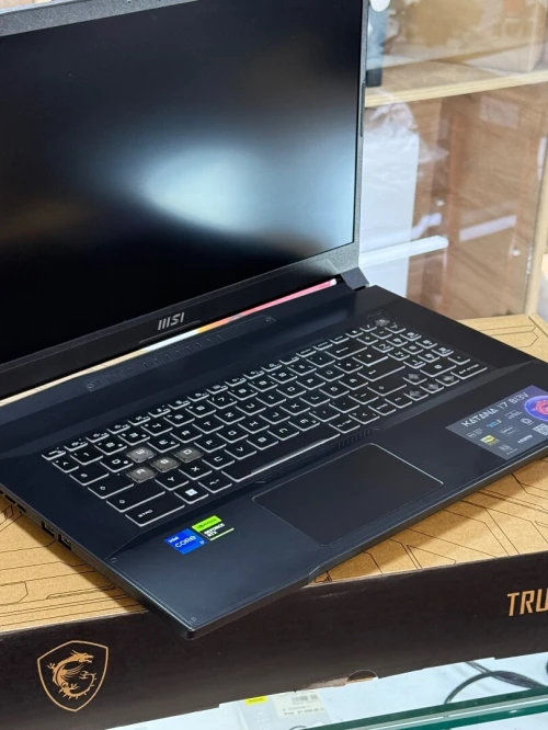 MSI KATANA 17 B13VFK I7 13620H 16GO 1TO SSD NVIDIA GEFORCE RTX4060 8GO NEUF SOUS EMBALLAGE 
