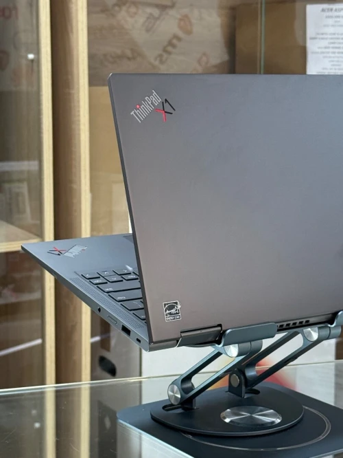 LENOVO THINKPAD X1 YOGA GEN 8 I5 VPRO 1345U 32GO DDR5 256GO SSD TACTILE CONVERTIBLE 