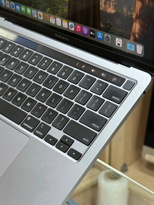 MACBOOK PRO RETINA 13.3 2020 I5 1.4GHZ 8GO 256GO SSD CYCLE 209