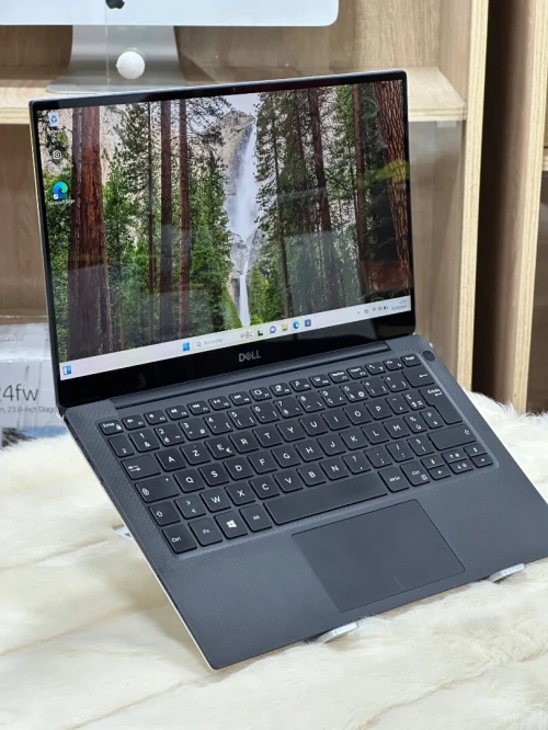 DELL XPS 9305 I7 1165G7 16GO 512GO SSD 4K TACTILE