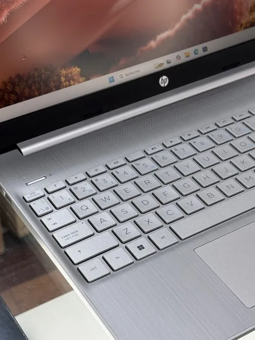 HP LAPTOP 15 DY5XXX I5 1235U 16GO 1TO SSD NVME