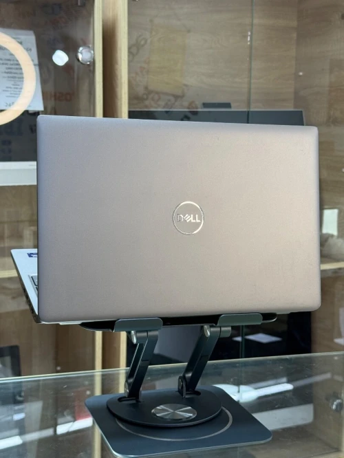 DELL LATITUDE 5550 ULTRA 5 135H 16GO 512GO SSD NVME