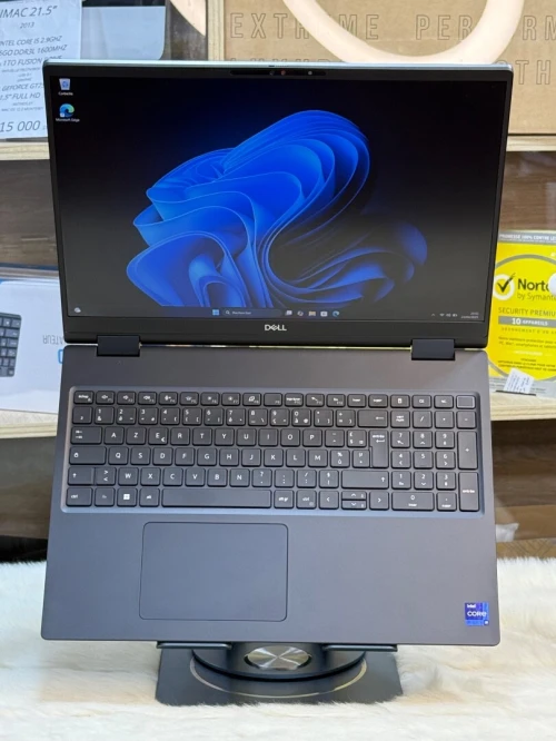 DELL PRECISION 7680 I9 13950HX 64GO DDR5 1TO SSD NVIDIA GEFORCE RTX4090 16GO GDDR6