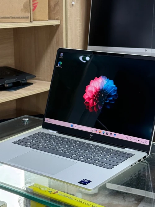 HP OMNIBOOK 7 14 FR0XXX ULTRA 5 225u 16GO 1TO SSD NVME