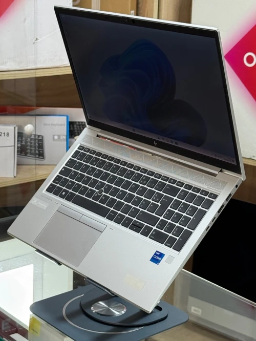 HP ELITEBOOK 850 G8 I7 1165G7 16GO 512GO SSD NVME