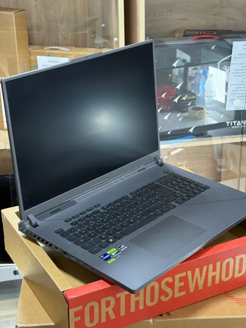 ASUS ROG STRIX G18 G814J I9 14900HX 32GO 1TO SSD NVIDIA GEFORCE RTX4070 8GO NEUF SOUS EMBALLAGE 
