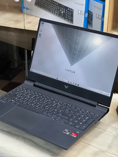 HP VICTUS 15 FB0XXX AMD RYZEN 5 5600H 16GO 512GO SSD AMD RADEON RX6500M 4GO 