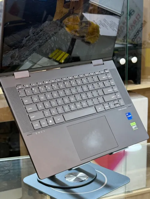HP ENVY X360 15 FE0XXX I7 1355U 16GO 1TO SSD NVIDIA GEFORCE RTX3050 4GO TACTILE X360