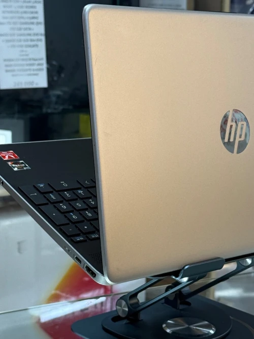 HP LAPTOP 15 EF0XXX AMD RYZEN 3 3200U 8GO 128GO SSD 
