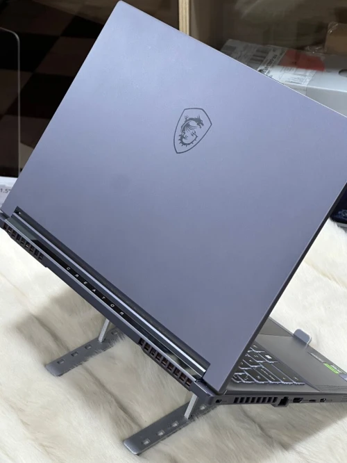 MSI CREATOR 16 AI STUDIO AVIG ULTRA 9 185H 64GO DDR5X 2TO SSD NVIDIA GEFORCE RTX4090 16GO 4K NEUF