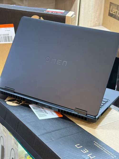HP OMEN 16 AM0073DX ULTRA 7 255H 16GO 1TO SSD NVIDIA GEFORCE RTX5060 8GO GDDR7 NEUF SOUS EMBALLAGE