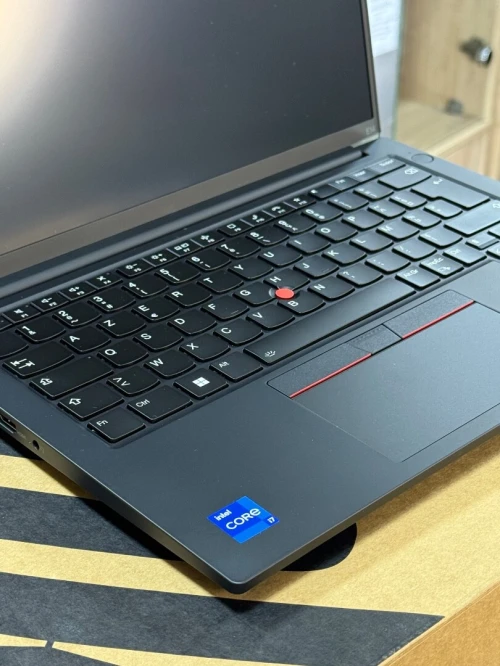 LENOVO THINKPAD E14 GEN 5 I7 1355U 16GO 512GO SSD NEUF SOUS EMBALLAGE