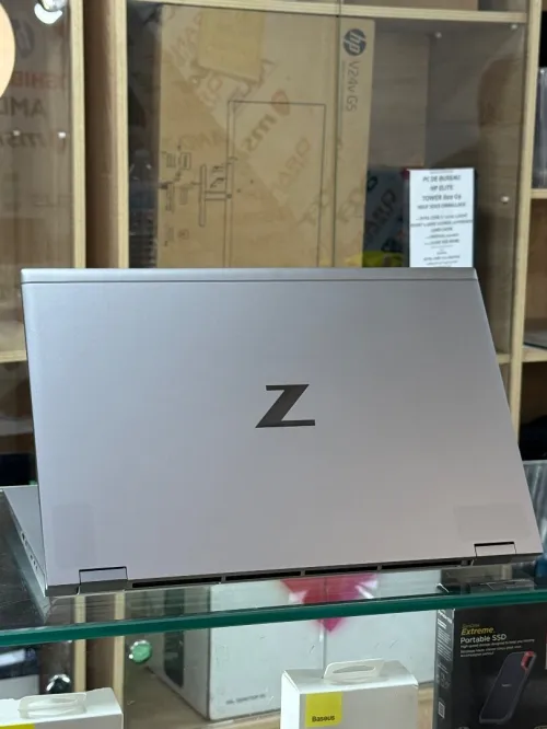 HP ZBOOK FURY 17 G8 I7 VPRO 11850H 32GO 512GO SSD NVIDIA RTX A3000 6GO GDDR6 