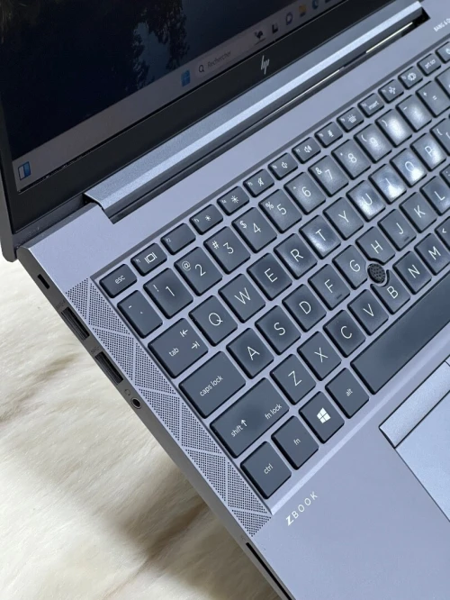 HP ZBOOK FIREFLY 14 G7 I5 VPRO 10310U 16GO 256GO SSD NVME 