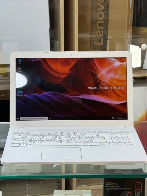 ASUS VIVOBOOK 15 X540SA CELERON N3050 2GO 500GO HDD 