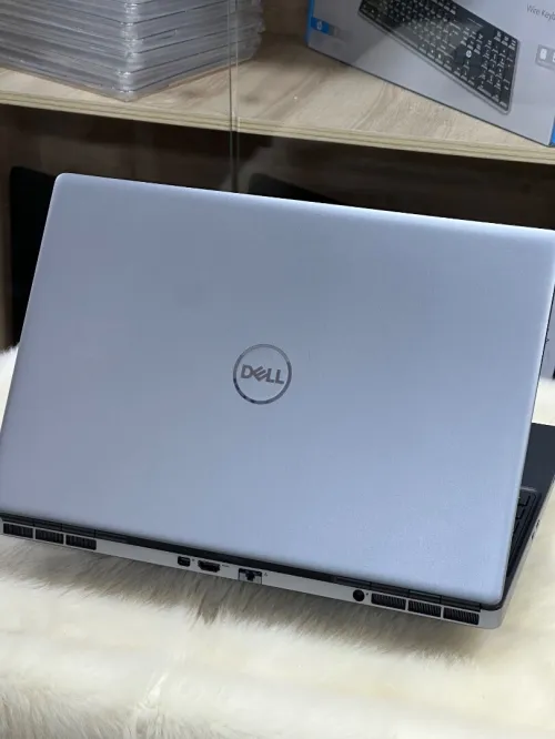 DELL PRECISION 7560 I7 VPRO 11850H 32GO 512GO SSD NVIDIA RTX A2000 4GO 