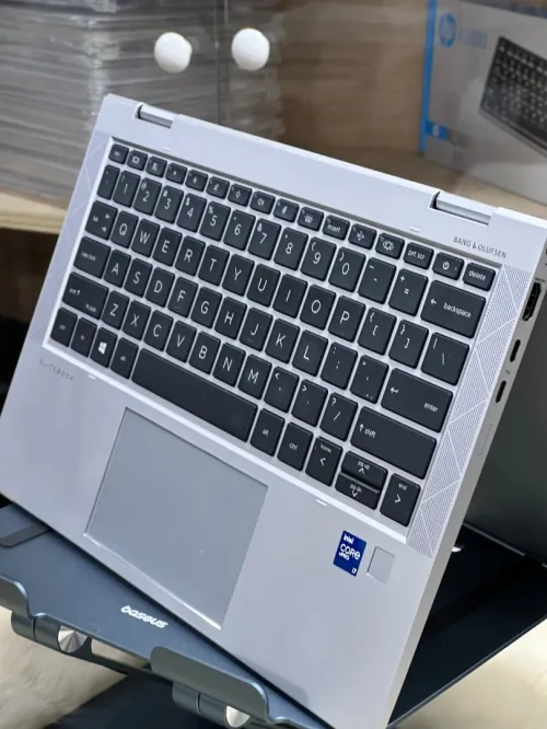 HP ELITEBOOK X360 830 G8 I7 VPRO 1185G7 32GO 512GO SSD TACTILE X360