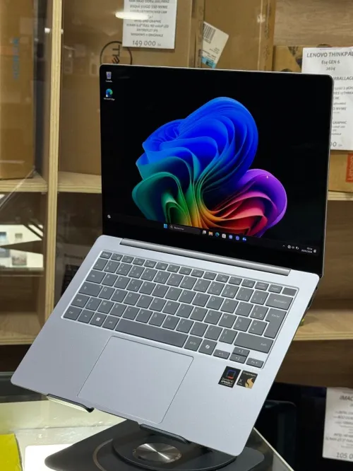 SAMSUNG GALAXYBOOK 4 EDGE SNAPDRAGON X ELITE X1E8010C 16GO 512GO SSD 3K AMOLED 2X TACTILE