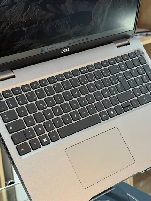 DELL LATITUDE 5550 INTEL CORE ULTRA 7 165U 16GO 512GO SSD NVME