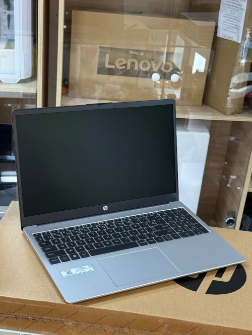 HP 255 G10 AMD RYZEN 5 7530U 16GO 512GO SSD NEUF SOUS EMBALLAGE 