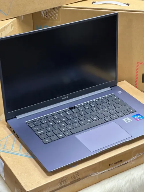 HONOR MAGICBOOK X15 BBR-WAI9 I3 10110U 8GO 256GO SSD NEUF SOUS EMBALLAGE 