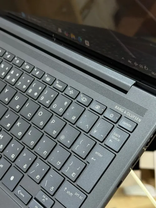 HP DRAGONFLY 13.5 G4 I7 1355U 32GO 512GO SSD TACTILE 