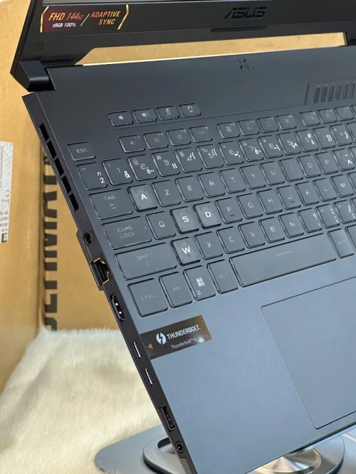 ASUS TUF F15 FX507 I7 13620H 16GO DDR5 1TO SSD NVIDIA GEFORCE RTX4070 8GO NEUF SOUS EMBALLAGE 