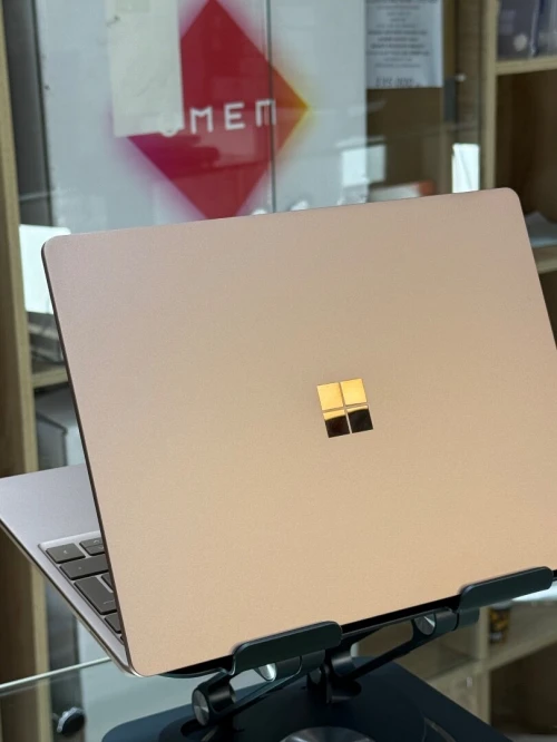SURFACE LAPTOP 7TH EDITION INTEL CORE ULTRA 7 266V 16GO 512GO SSD INTEL ARC 140V 8GO