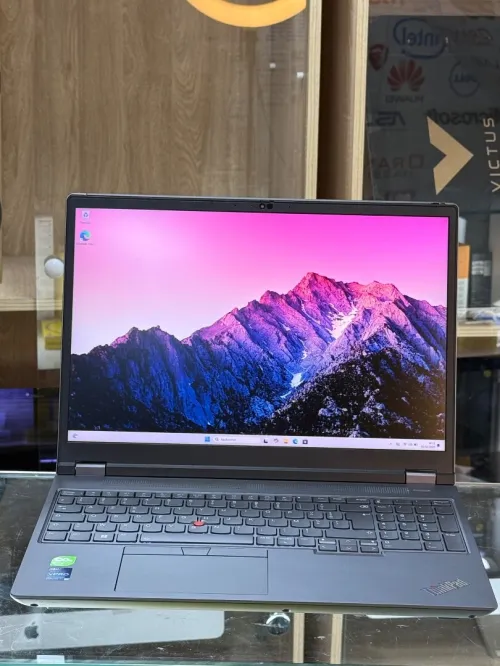 LENOVO THINKPAD P16 GEN 2 I7 VPRO 13850Hx 128Go 3TO SSD NVIDIA RTX 3500 ada 12GO GDDR6 3K