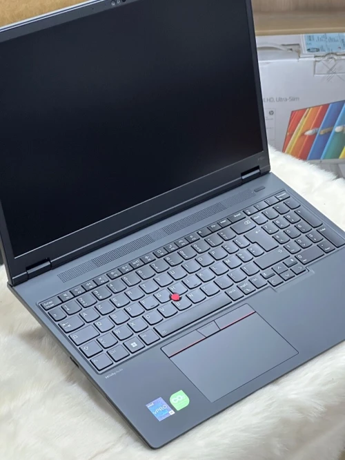 LENOVO THINKPAD P16v GEN 1 I9 13900H 32GO DDR5X 1TO SSD NVIDIA RTX2000 ada 8GO NEUF SOUS EMBALLAGE 