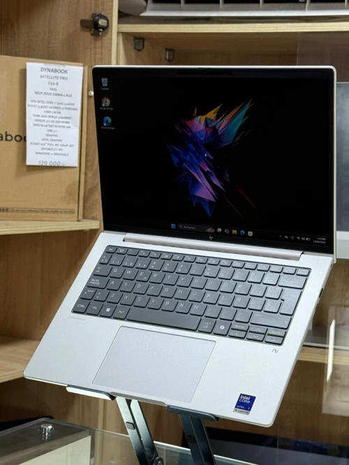 HP ELITEBOOK 8 G1i 14 AI PC INTEL CORE ULTRA 7 258V 32Go 1To SSD INTEL ARC 140V 16Go