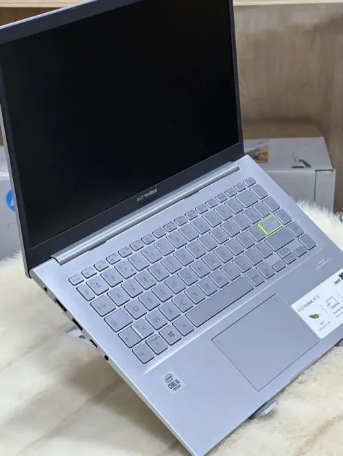 ASUS VIVOBOOK 14 X421FAY I5 10210U 8GO 256GO SSD NEUF