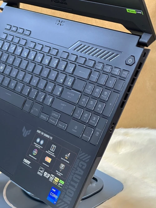 ASUS TUF F15 FX507 I7 13620H 16GO DDR5 1TO SSD NVIDIA GEFORCE RTX4070 8GO NEUF SOUS EMBALLAGE 
