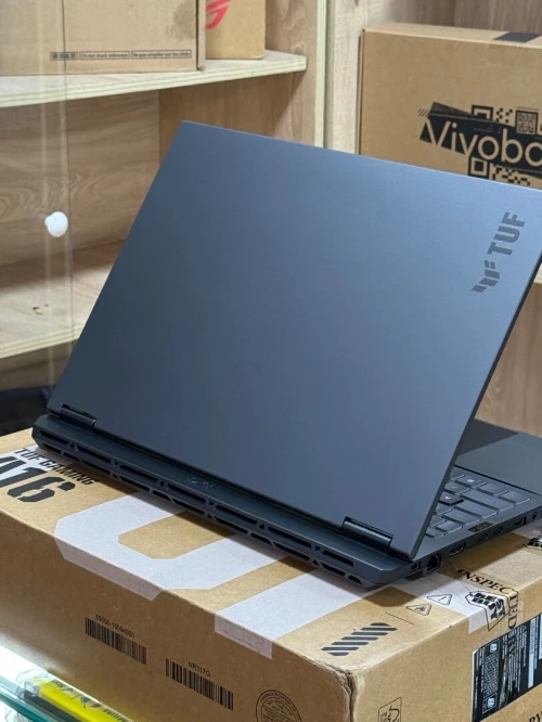 ASUS TUF A16 FA608UP AMD RYZEN 9 270 32GO 1TO SSD NVME NVIDIA GEFORCE RTX5070 8GO GDDR7 NEUF SOUS EMBALLAGE