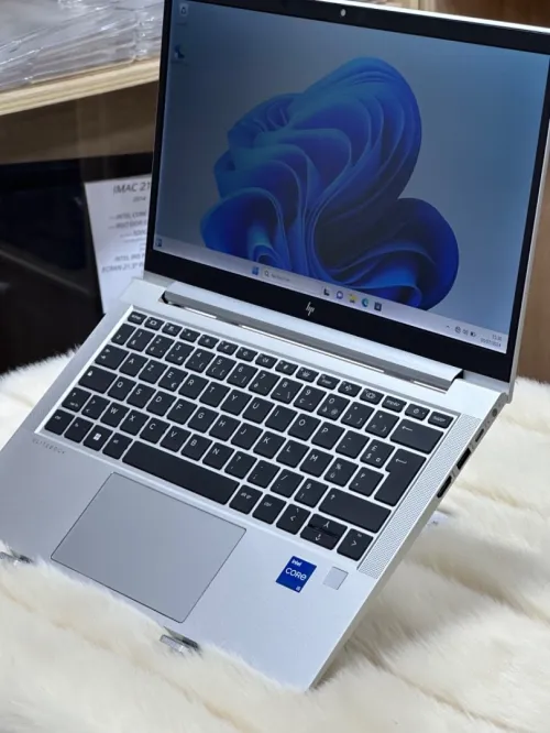 HP ELITEBOOK 630 G10 I5 1335U 16GO 512GO SSD NVME 
