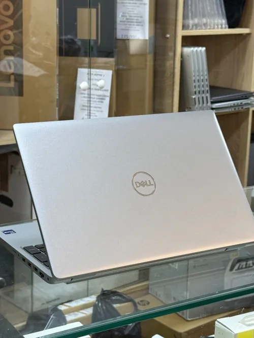 DELL PRECISION 3581 I9 13900H 64GO 1TO SSD NVME NVIDIA RTX2000 ada 8GO GDDR6