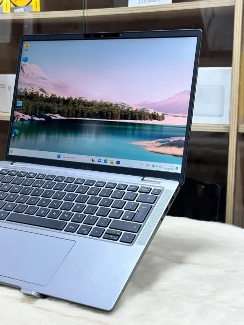 DELL VOSTRO 14 3430 I7 1355U 16GO 512GO SSD ECRAN 14" FULL HD 1080P LED WINDOWS 11 ORIGINALE