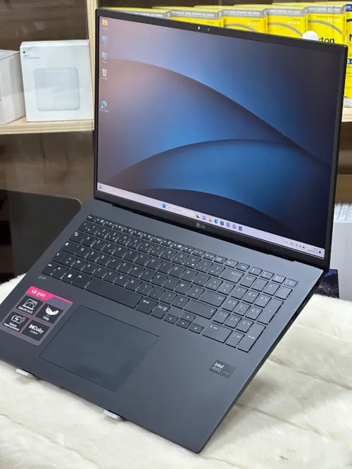 LG GRAM 17Z90S-G ULTRA 7 155H 16GO DDR5X 1TO SSD NEUF