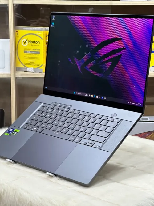 ASUS ROG ZEPHYRUS G16 GU605MV ULTRA 9 185H 16GO DDR5 1TO SSD NVIDIA GEFORCE RTX4060 8GO 3K OLED NEUF