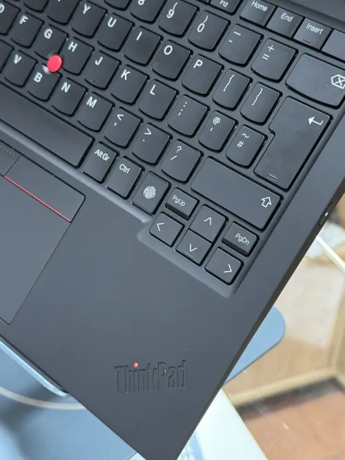 LENOVO THINKPAD X1 CARBON GEN 12 ULTRA 7 EVO 155U 32GO 1TO SSD 3K OLED TACTILE 