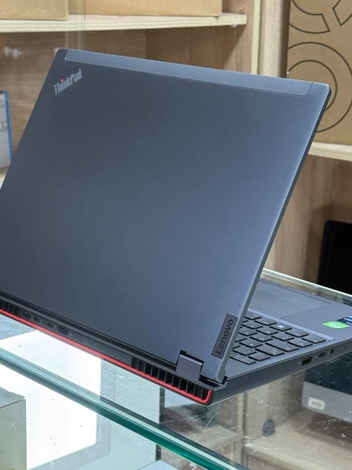 LENOVO THINKPAD P16 GEN 2 I7 VPRO 13850Hx 128Go 3TO SSD NVIDIA RTX 3500 ada 12GO GDDR6 3K