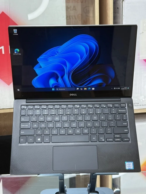 DELL XPS 13 9360 I7 7500U 16GO 512Go SSD 