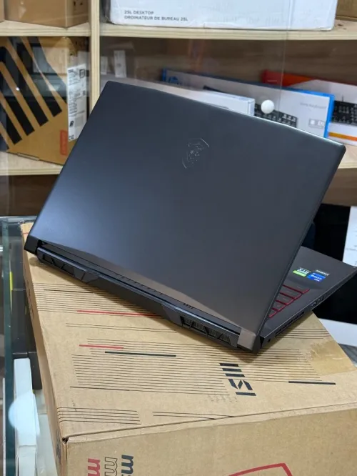 MSI KATANA GF76 12UG I7 12700H 16GO 512GO SSD NVIDIA GEFORCE RTX3050Ti 4GO NEUF SOUS EMBALLAGE 