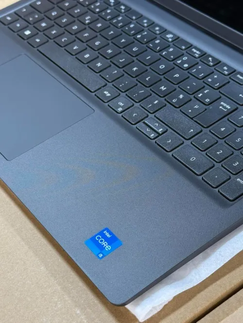 DELL VOSTRO 15 3530 I5 1335U 8GO 512GO SSD NVME NEUF SOUS EMBALLAGE