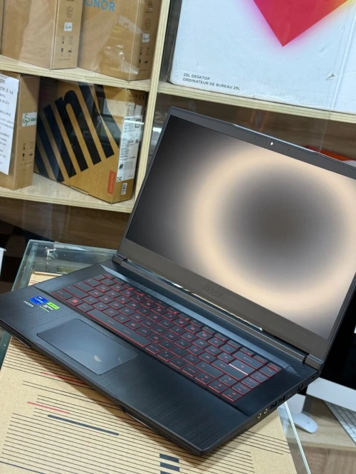 MSI THIN GF63 11UC I7 11800H 16GO 512GO SSD NVIDIA GEFORCE RTX3050 4GO NEUF SOUS EMBALLAGE