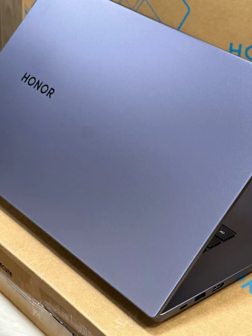 HONOR MAGICBOOK X15 BBR-WAI9 I3 10110U 8GO 256GO SSD NEUF SOUS EMBALLAGE 