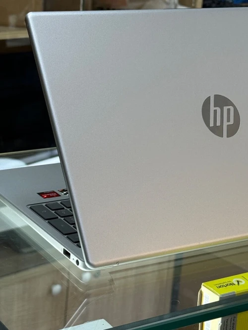 HP LAPTOP 15 FC0XXX AMD RYZEN 7 5825U 16GO 512GO SSD NVME