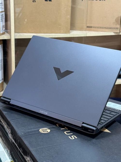 HP VICTUS 15 FA2787NR I7 13620H 16GO 512GO SSD NVIDIA GEFORCE RTX5060 8GO GDDR7 NEUF SOUS EMBALLAGE